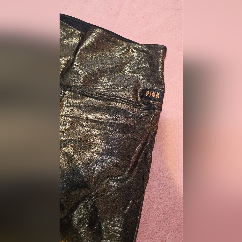 Pink ultimate capri leggings - Picture 4 of 7
